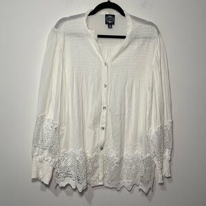 Le Marais Paris Women’s White Button Front Lace Trim Blouse Top boho size M